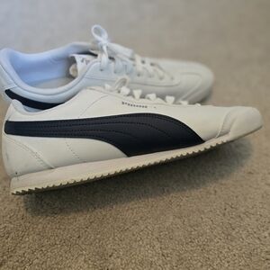 Puma White and Black Retro Sneakers